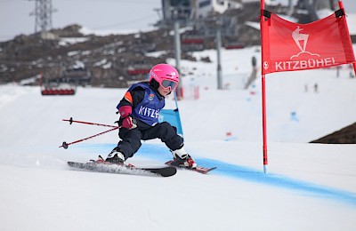 PREMIERE FÜR DIE K.S.C. RENNSPORTFAMILIE - Alpine Clubmeisterschaft auf der neuen Trainingspiste am Horn