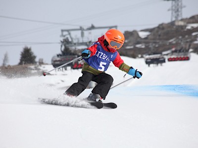 PREMIERE FÜR DIE K.S.C. RENNSPORTFAMILIE - Alpine Clubmeisterschaft auf der neuen Trainingspiste am Horn