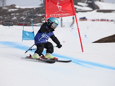 PREMIERE FÜR DIE K.S.C. RENNSPORTFAMILIE - Alpine Clubmeisterschaft auf der neuen Trainingspiste am Horn