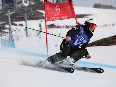 PREMIERE FÜR DIE K.S.C. RENNSPORTFAMILIE - Alpine Clubmeisterschaft auf der neuen Trainingspiste am Horn