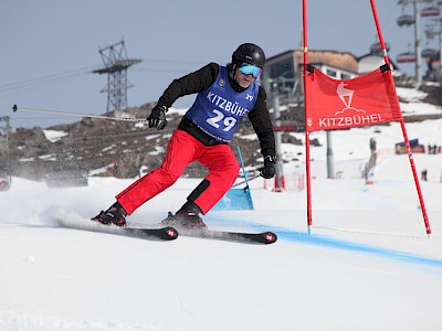 PREMIERE FÜR DIE K.S.C. RENNSPORTFAMILIE - Alpine Clubmeisterschaft auf der neuen Trainingspiste am Horn