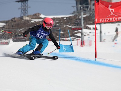 PREMIERE FÜR DIE K.S.C. RENNSPORTFAMILIE - Alpine Clubmeisterschaft auf der neuen Trainingspiste am Horn