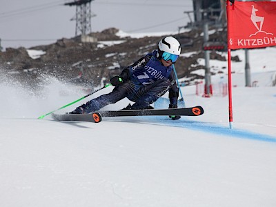 PREMIERE FÜR DIE K.S.C. RENNSPORTFAMILIE - Alpine Clubmeisterschaft auf der neuen Trainingspiste am Horn