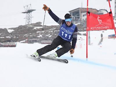 PREMIERE FÜR DIE K.S.C. RENNSPORTFAMILIE - Alpine Clubmeisterschaft auf der neuen Trainingspiste am Horn