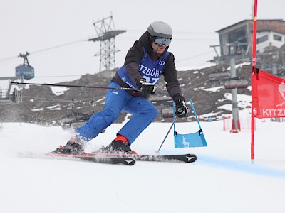 PREMIERE FÜR DIE K.S.C. RENNSPORTFAMILIE - Alpine Clubmeisterschaft auf der neuen Trainingspiste am Horn