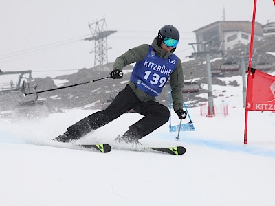 PREMIERE FÜR DIE K.S.C. RENNSPORTFAMILIE - Alpine Clubmeisterschaft auf der neuen Trainingspiste am Horn
