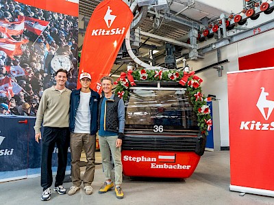 Der erste Skispringer mit einer eigenen Hahnenkamm-Gondel