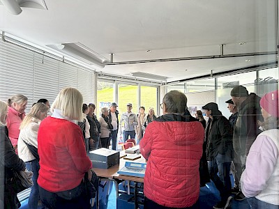 350 Besucher blickten hinter die Kulissen der Hahnenkamm-Rennen